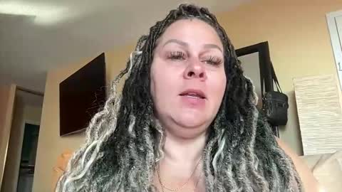 Snapshot of bigbreastsabrina chatting on 30, 4, 2026 BIG BREAST SABRINA online show from 30, 4, 2026