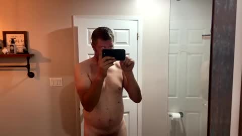 Snapshot of bigcam3cummins chatting on 17, 9, 2025 bigcam3cummins online show from 17, 9, 2025