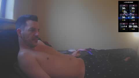 Jon - Im Straight online show from 8, 1, 2026