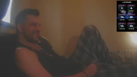 Jon - Im Straight online show from 31, 5, 2026