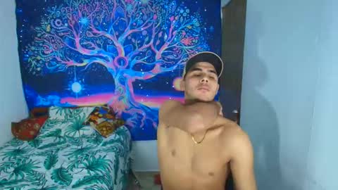 Snapshot of bigcock2815 chatting on 9, 1, 2026 Isaac online show from 9, 1, 2026