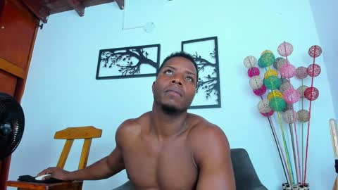 sexy muscle online show from 12, 1, 2025