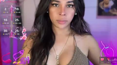 queen amanda online show from 22, 1, 2025