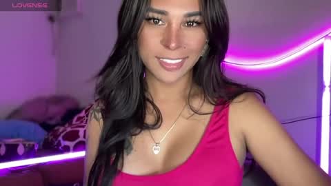 Snapshot of bigcockamanda23 chatting on 25, 7, 2026 queen amanda online show from 25, 7, 2026