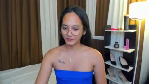 Snapshot of bigcockjannah chatting on 5, 11, 2025 SUCK ME TILL I EXPLODE online show from 5, 11, 2025