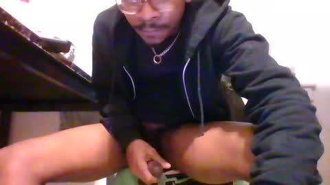 Snapshot of bigcockjohn36 chatting on 10, 1, 2026 bigcockjohn36 online show from 10, 1, 2026