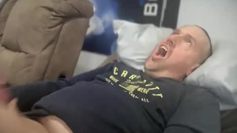 bigcocksuckingslut online show from 1, 2, 2025