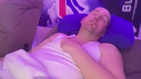 bigcocksuckingslut online show from 14, 4, 2026