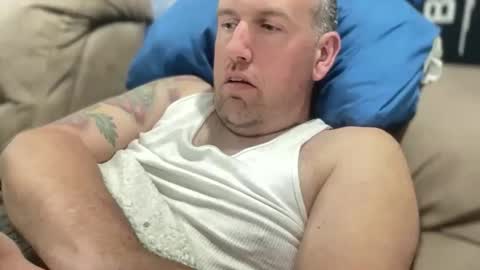 Snapshot of bigcocksuckingslut chatting on 24, 4, 2026 bigcocksuckingslut online show from 24, 4, 2026