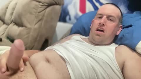 Snapshot of bigcocksuckingslut chatting on 1, 5, 2026 bigcocksuckingslut online show from 1, 5, 2026