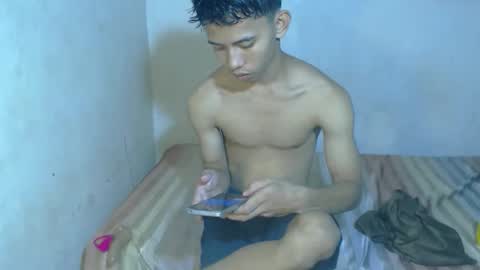 Snapshot of bigcockyummysex chatting on 30, 10, 2025 bigcockyummysex online show from 30, 10, 2025