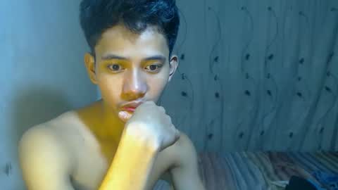 Snapshot of bigcockyummysex chatting on 19, 11, 2025 bigcockyummysex online show from 19, 11, 2025