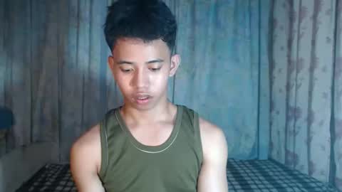 bigcockyummysexjosh online show from 14, 4, 2026