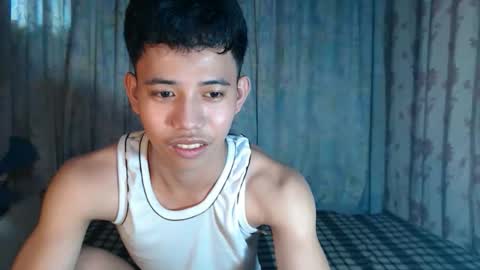 bigcockyummysexjosh online show from 17, 4, 2026