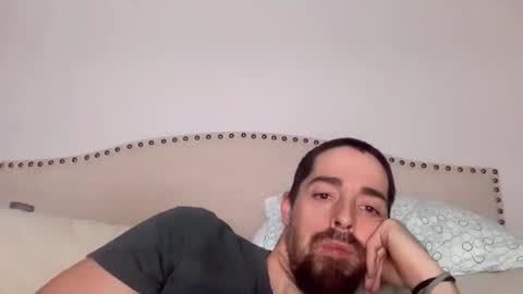 Snapshot of bigdaddy75333 chatting on 14, 12, 2025 bigdaddy75333 online show from 14, 12, 2025