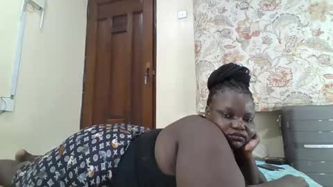 Snapshot of bigdarkass chatting on 6, 6, 2026 VIOLET online show from 6, 6, 2026