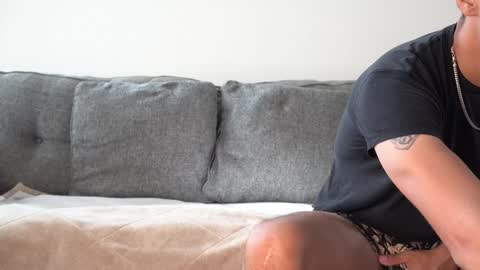 Bandit  Adrienne online show from 15, 9, 2025