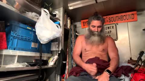 Snapshot of bigdickedbi chatting on 28, 12, 2024 Bearded Dad online show from 28, 12, 2024