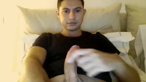 Snapshot of bigdickkkk2035 chatting on 12, 9, 2025 Big online show from 12, 9, 2025