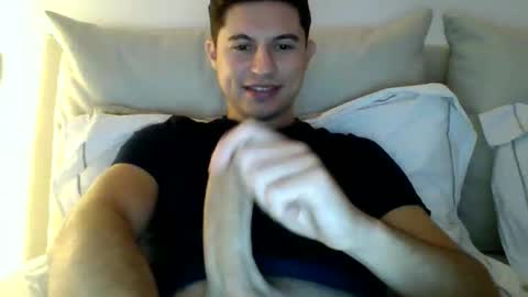 Snapshot of bigdickkkk2035 chatting on 15, 10, 2025 Big online show from 15, 10, 2025