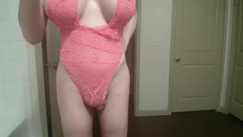 Snapshot of bigdicktrannynicole chatting on 15, 2, 2026 bigdicktrannynicole online show from 15, 2, 2026