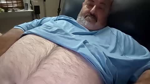 Snapshot of bigfuzzyteddybear chatting on 4, 12, 2025 bigfuzzyteddybear online show from 4, 12, 2025