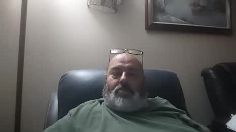 Snapshot of bigfuzzyteddybear chatting on 29, 4, 2026 bigfuzzyteddybear online show from 29, 4, 2026