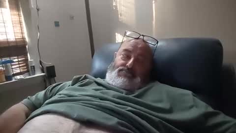 Snapshot of bigfuzzyteddybear chatting on 29, 4, 2026 bigfuzzyteddybear online show from 29, 4, 2026