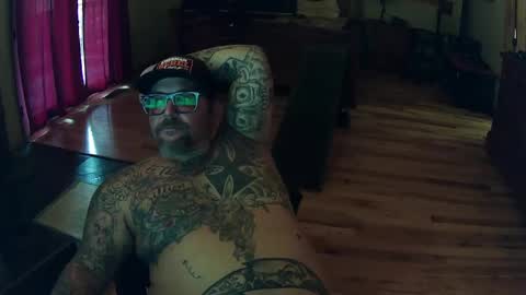 biggdaddy4206913 online show from 17, 9, 2025