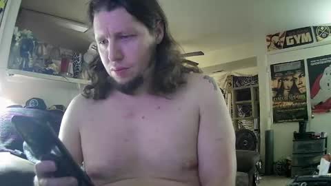 biggerisbetter21 online show from 23, 2, 2025