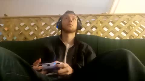 Snapshot of biggestboiiii chatting on 7, 3, 2025 biggestboiiii online show from 7, 3, 2025