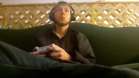 Snapshot of biggestboiiii chatting on 8, 3, 2025 biggestboiiii online show from 8, 3, 2025