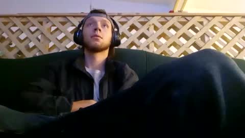 Snapshot of biggestboiiii chatting on 11, 3, 2025 biggestboiiii online show from 11, 3, 2025