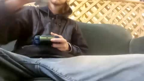 Snapshot of biggestboiiii chatting on 27, 5, 2026 biggestboiiii online show from 27, 5, 2026