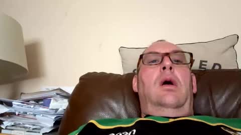 biggloves4bighands online show from 20, 9, 2025