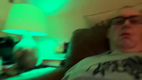 biggloves4bighands online show from 25, 10, 2025