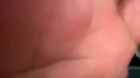 Snapshot of bigguunn chatting on 3, 2, 2025 bigguunn online show from 3, 2, 2025