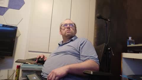 Snapshot of biggydee8989 chatting on 1, 2, 2026 biggydee8989 online show from 1, 2, 2026