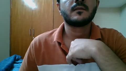 bighandsomesatisfy online show from 25, 12, 2024