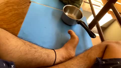 bighandsomesatisfy online show from 29, 12, 2024