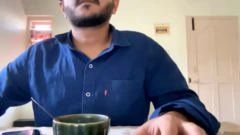 bighandsomesatisfy online show from 2, 1, 2025