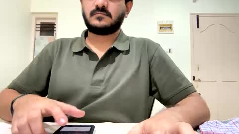 bighandsomesatisfy online show from 7, 1, 2025