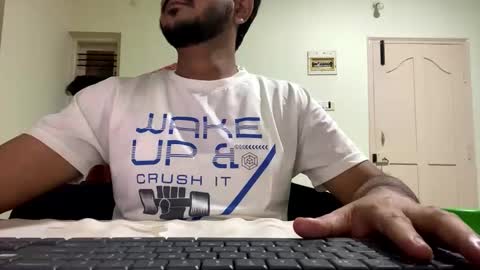 bighandsomesatisfy online show from 8, 1, 2025