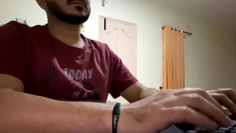 bighandsomesatisfy online show from 7, 2, 2025