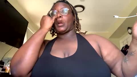 Snapshot of bigkittyraven chatting on 24, 2, 2026 bigkittyraven online show from 24, 2, 2026