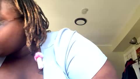 Snapshot of bigkittyraven chatting on 18, 3, 2026 bigkittyraven online show from 18, 3, 2026