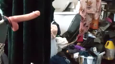 bigmanaround9 online show from 10, 11, 2025