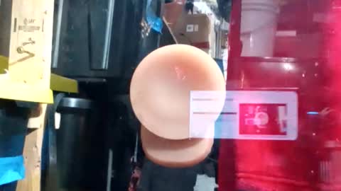 Snapshot of bigmanaround9 chatting on 17, 12, 2025 bigmanaround9 online show from 17, 12, 2025