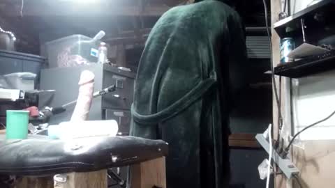 Snapshot of bigmanaround9 chatting on 8, 3, 2026 bigmanaround9 online show from 8, 3, 2026