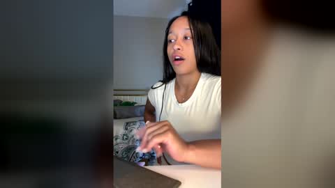 bignaturalmami online show from 19, 5, 2026